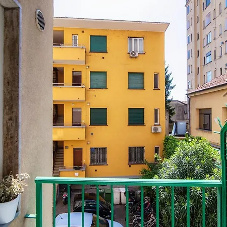 Altido Navigli Studio With Balcony Apartament
