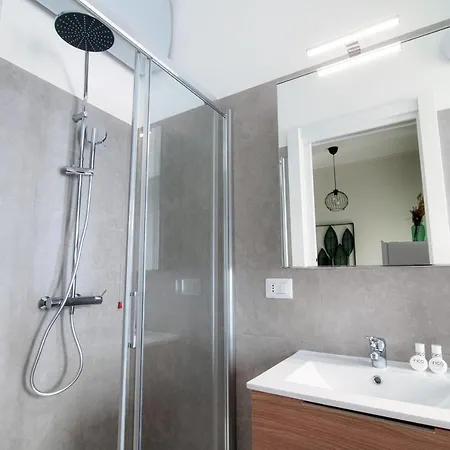 شقة Altido Navigli Studio With Balcony *